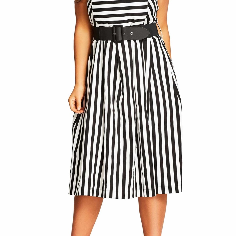 Beautiful Sailor-esq. A line dress.
